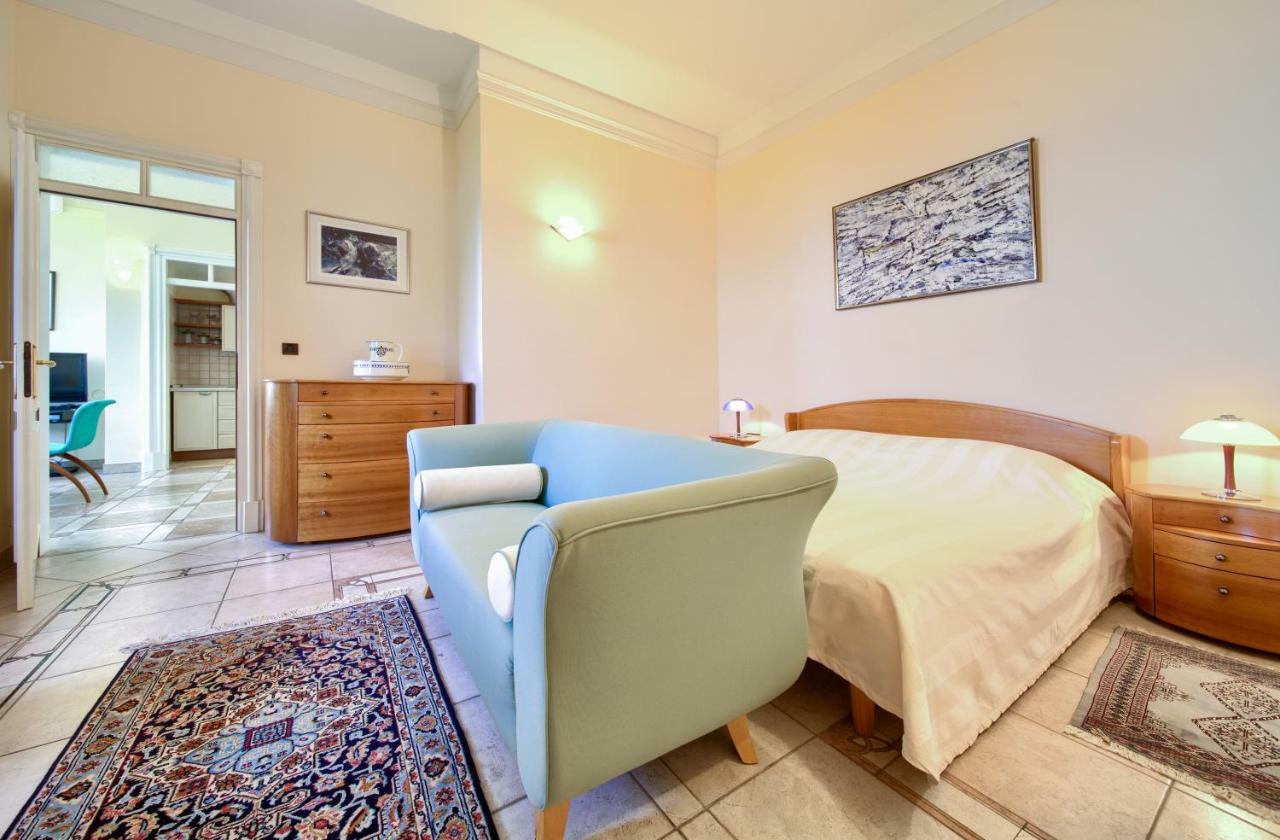 Villa Baronessa Ловран Екстериор снимка